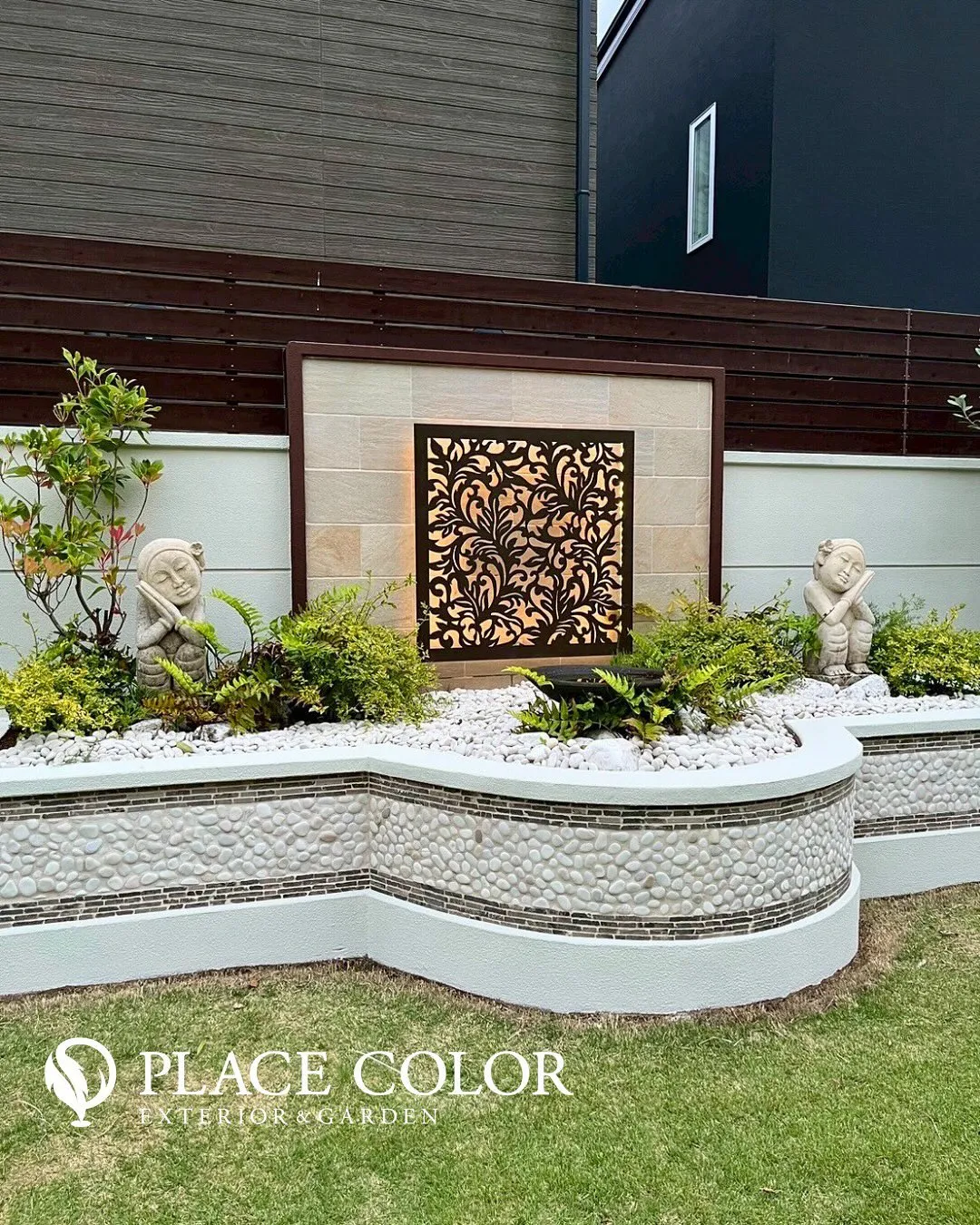 微笑みが迎える、癒しのガーデンのご紹介🌴