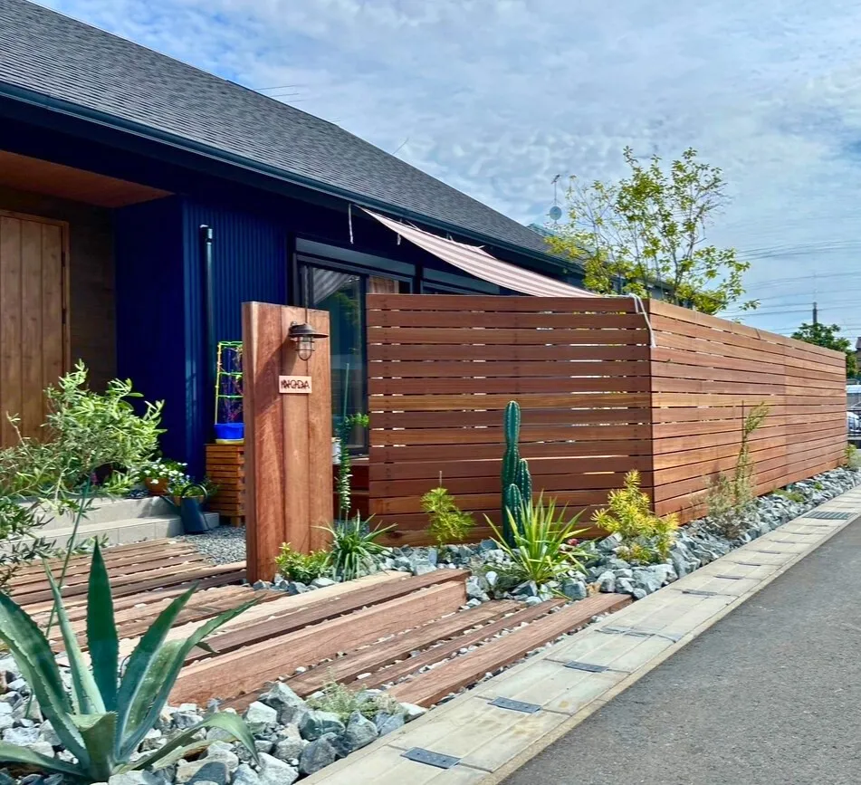 株式会社プレイスカラー